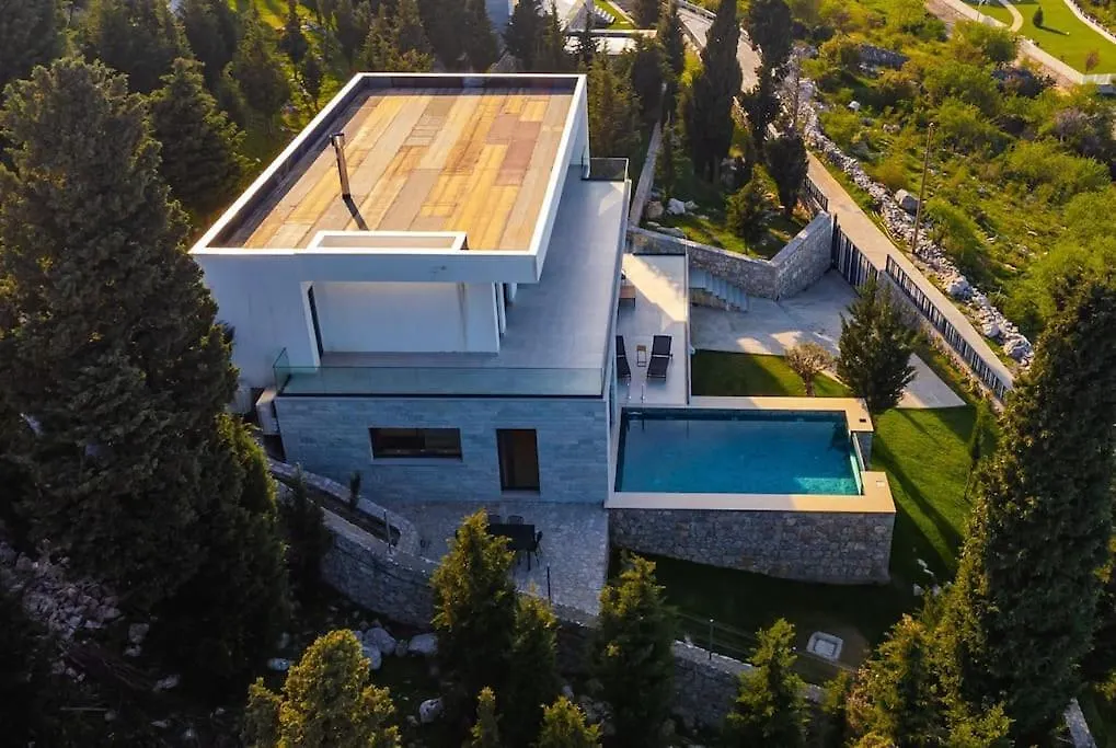 Villa Serenity Luxury Lakeside Manor Shiroka 0*,  Albania