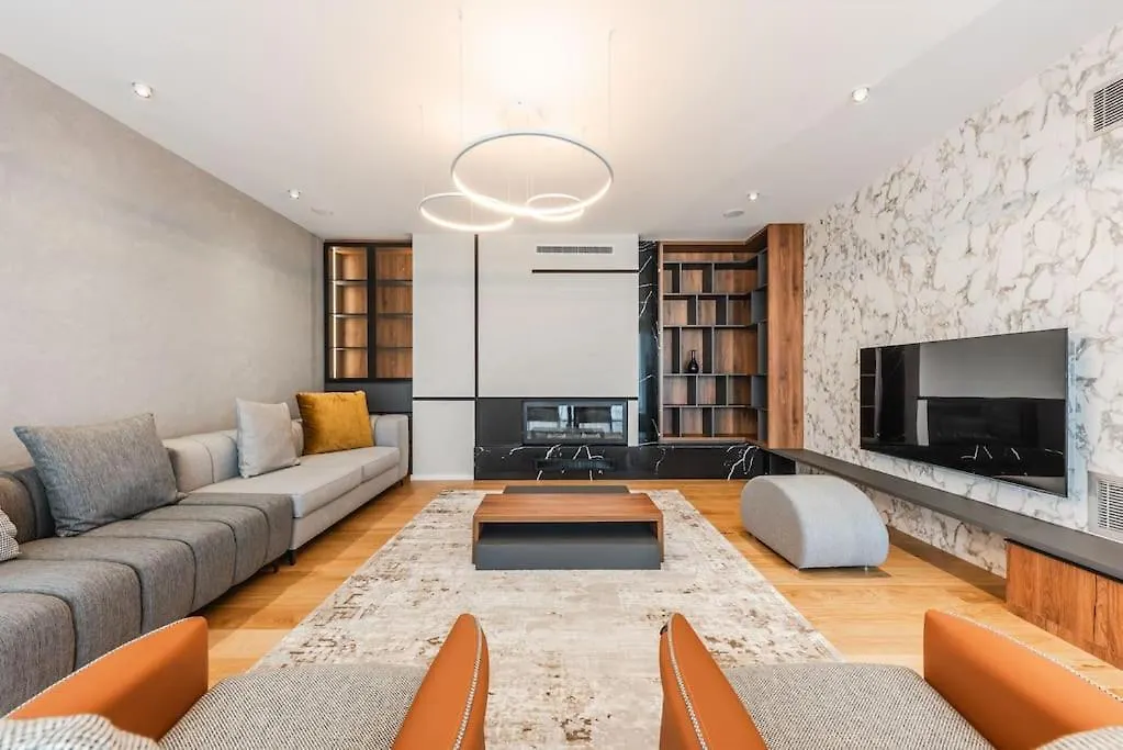 Villa Serenity Luxury Lakeside Manor Shiroka