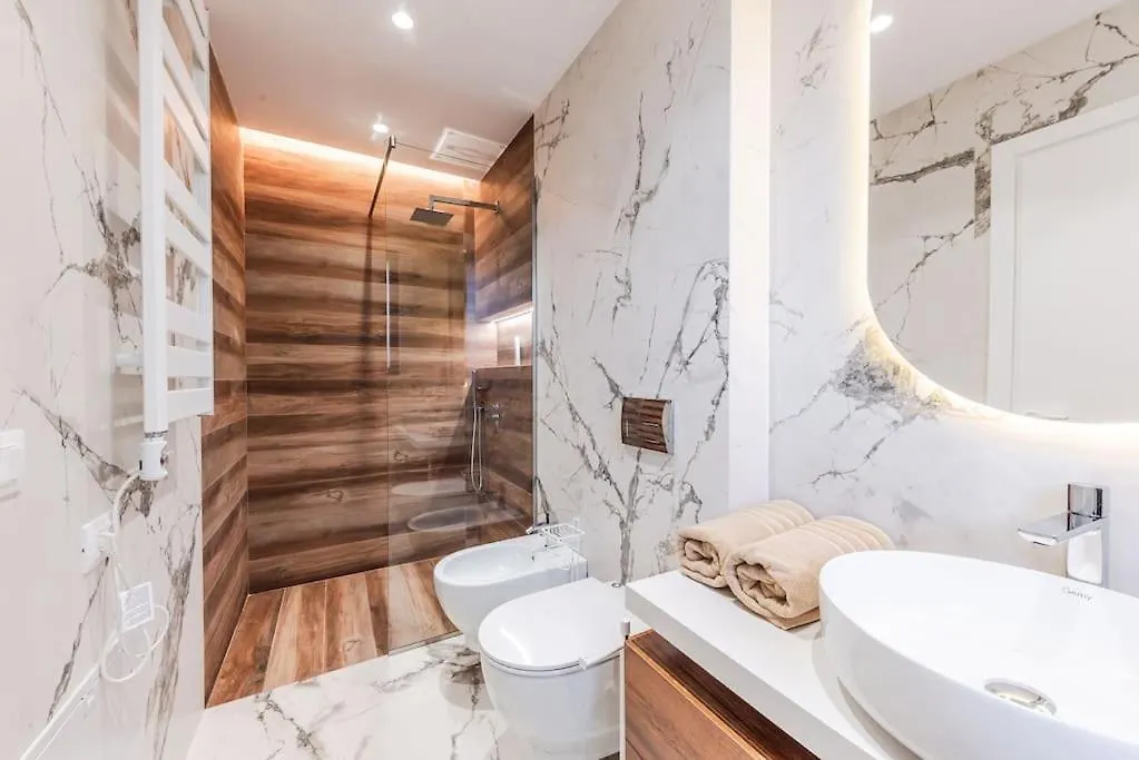 Villa Serenity Luxury Lakeside Manor Shiroka